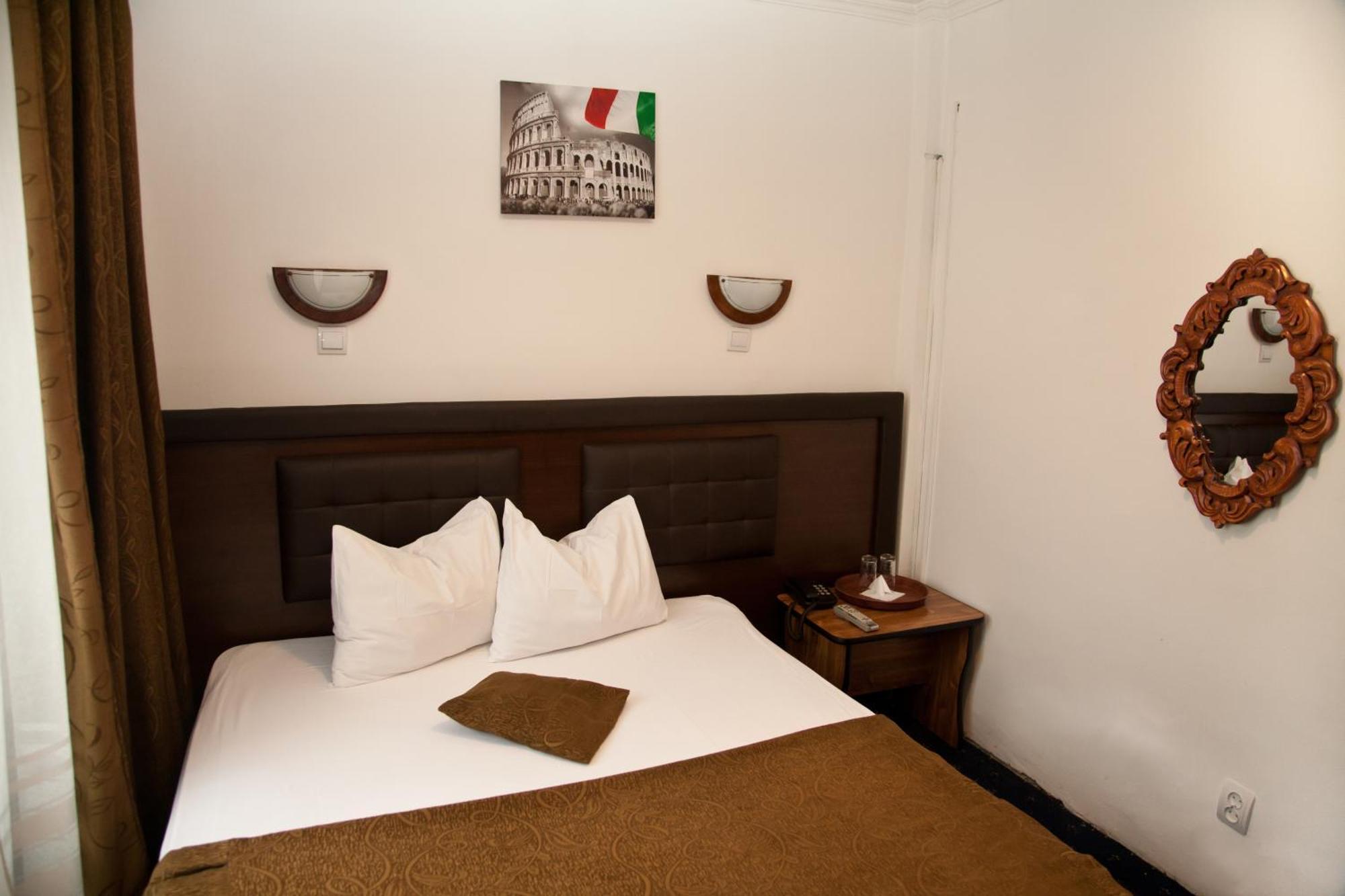 Hotel Metropol Piteşti Rom bilde